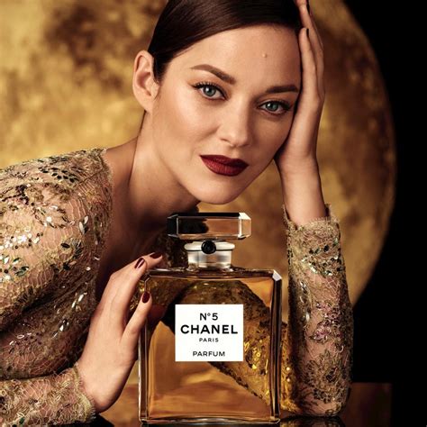 chanel no 5 tv advert model 2020|Chanel no 5 movie.